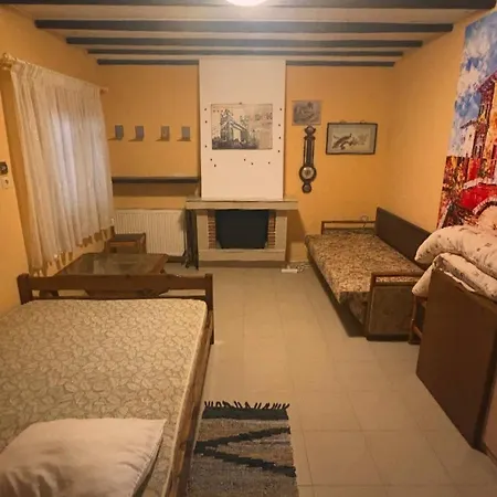 Greek Hacienda شقة *