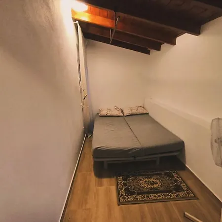شقة Greek Hacienda